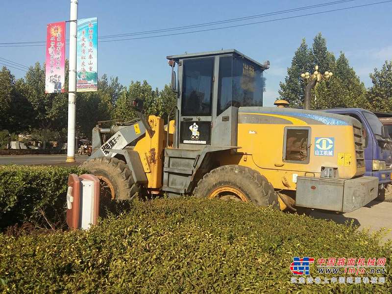 河北出售转让二手2800小时2011年山工SEM630B装载机