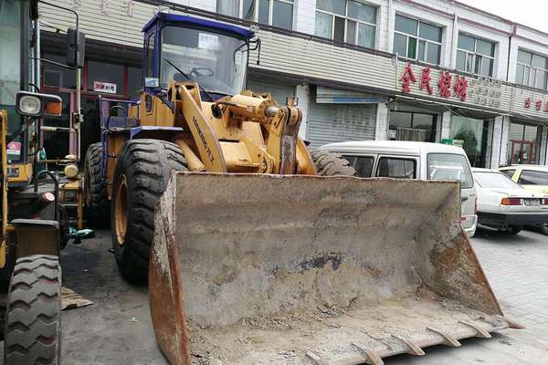 内蒙古出售转让二手4000小时2009年龙工LG855B装载机