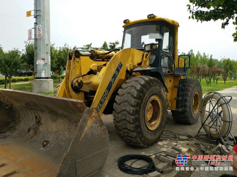 河南出售转让二手8532小时2008年一拖ZL50F装载机