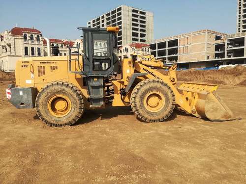 陕西出售转让二手2400小时2015年龙工LG855D装载机