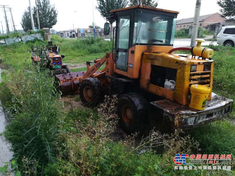辽宁出售转让二手8000小时2006年鲁工LG926装载机
