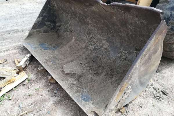辽宁出售转让二手12000小时2006年龙工LG850装载机