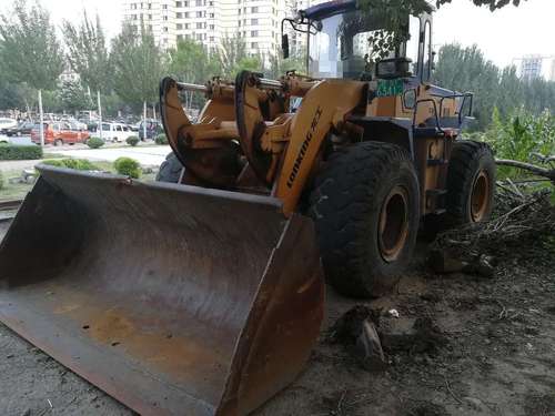 辽宁出售转让二手6000小时2010年龙工LG850装载机