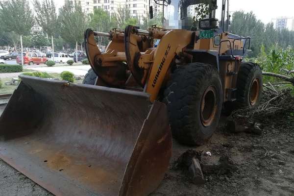 辽宁出售转让二手6000小时2010年龙工LG850装载机