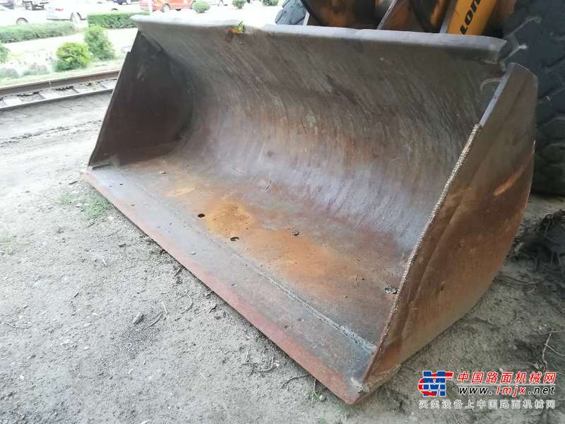 辽宁出售转让二手6000小时2010年龙工LG850装载机