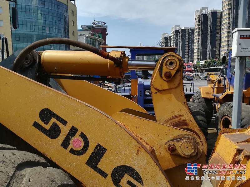辽宁出售转让二手4000小时2012年临工LG953L装载机