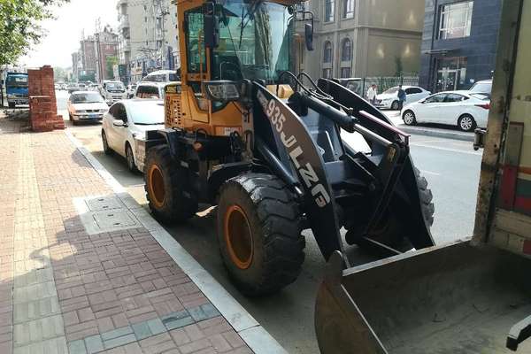 辽宁出售转让二手1000小时2015年山东金龙936装载机