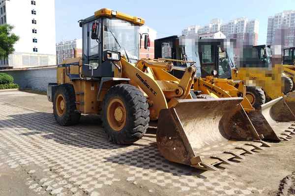 山西出售转让二手5999小时2011年龙工LG833B装载机