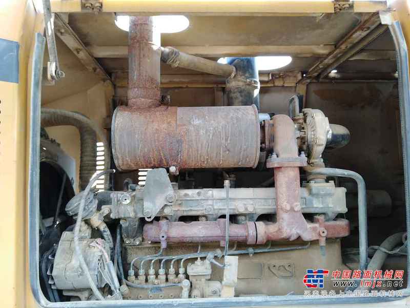 山西出售转让二手5999小时2011年龙工LG833B装载机
