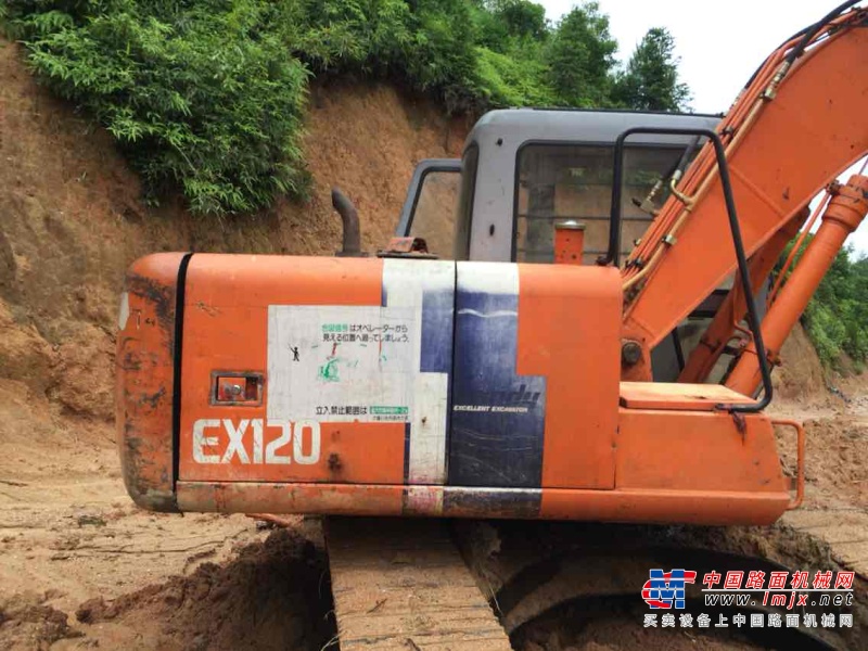 江西出售转让二手11000小时2008年日立EX120挖掘机