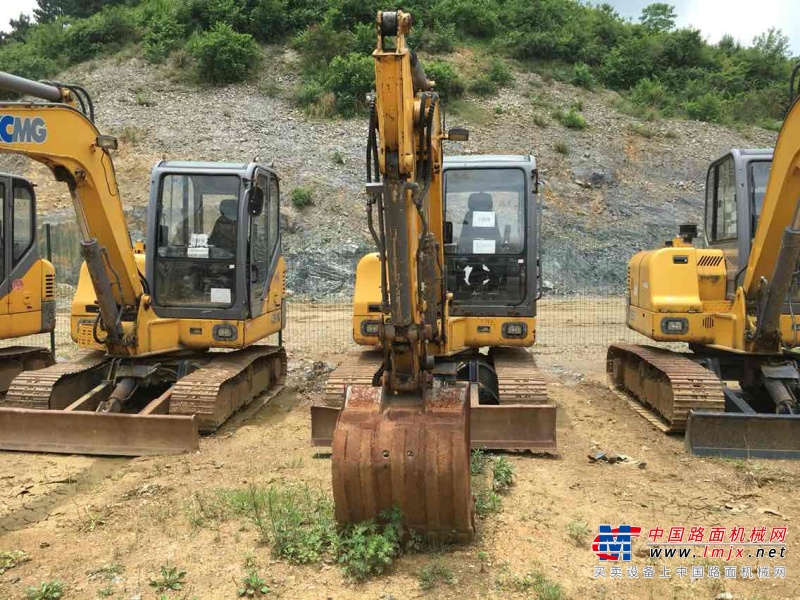 贵州出售转让二手2289小时2013年徐工XE60挖掘机