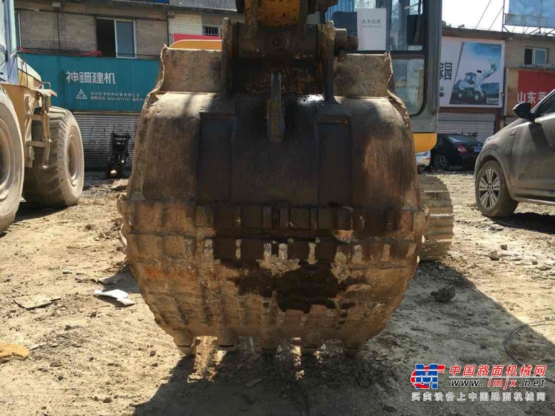 贵州出售转让二手2642小时2014年徐工XE60挖掘机