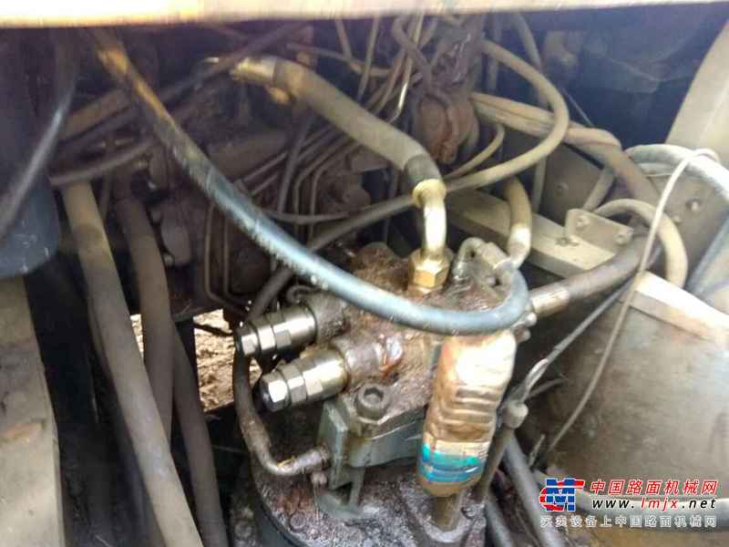 江西出售转让二手20844小时2002年日立ZX200挖掘机
