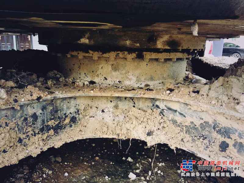 山西出售转让二手5900小时2012年日立ZX240LC挖掘机