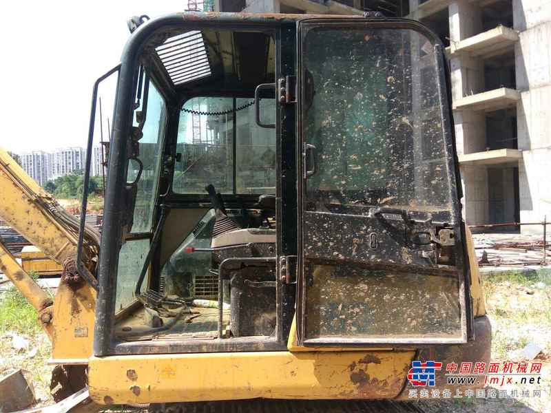江西出售转让二手10427小时2010年小松PC56挖掘机