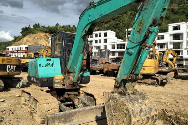 贵州出售转让二手6000小时2008年开元智富KY70挖掘机