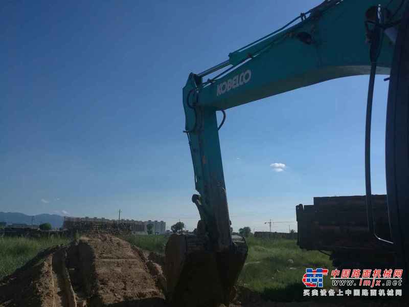 山西出售转让二手8600小时2012年神钢SK250挖掘机