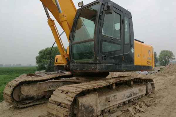 山西出售转让二手6800小时2012年现代R225挖掘机