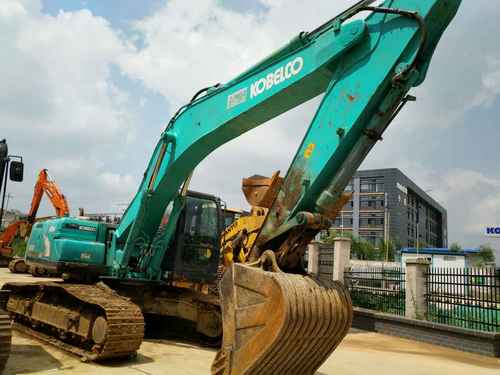 贵州出售转让二手7809小时2011年神钢SK250挖掘机