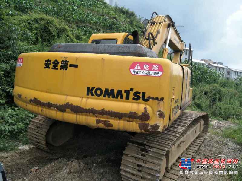贵州出售转让二手20000小时2002年小松PC220挖掘机