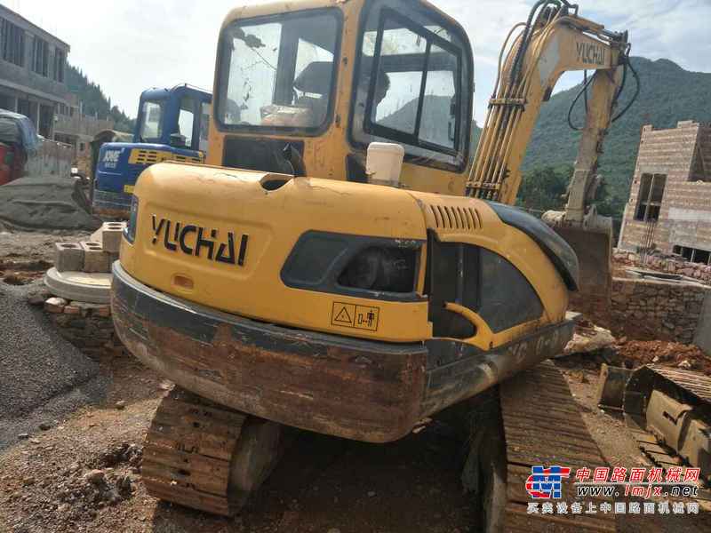 贵州出售转让二手8500小时2010年玉柴YC60挖掘机
