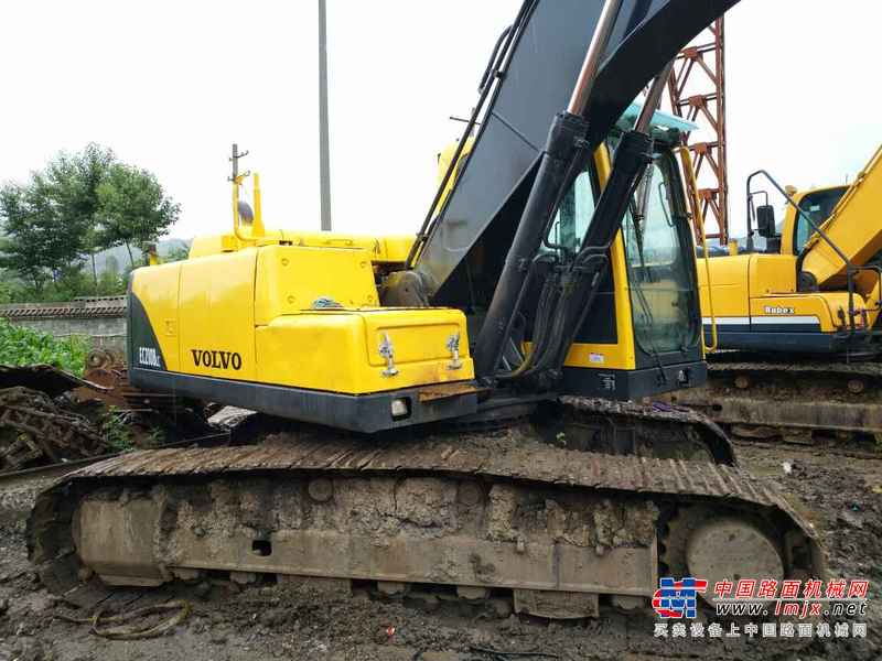 贵州出售转让二手4520小时2012年沃尔沃EC210B挖掘机