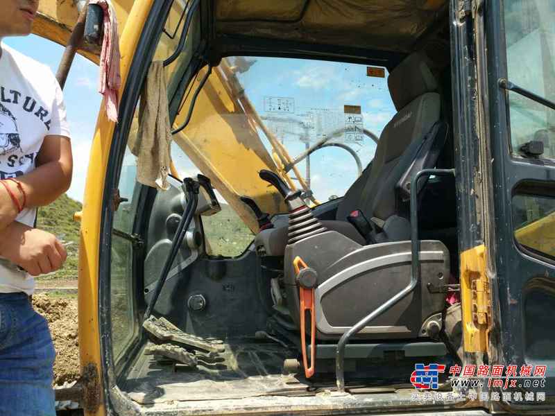 贵州出售转让二手9443小时2011年现代R150LC挖掘机