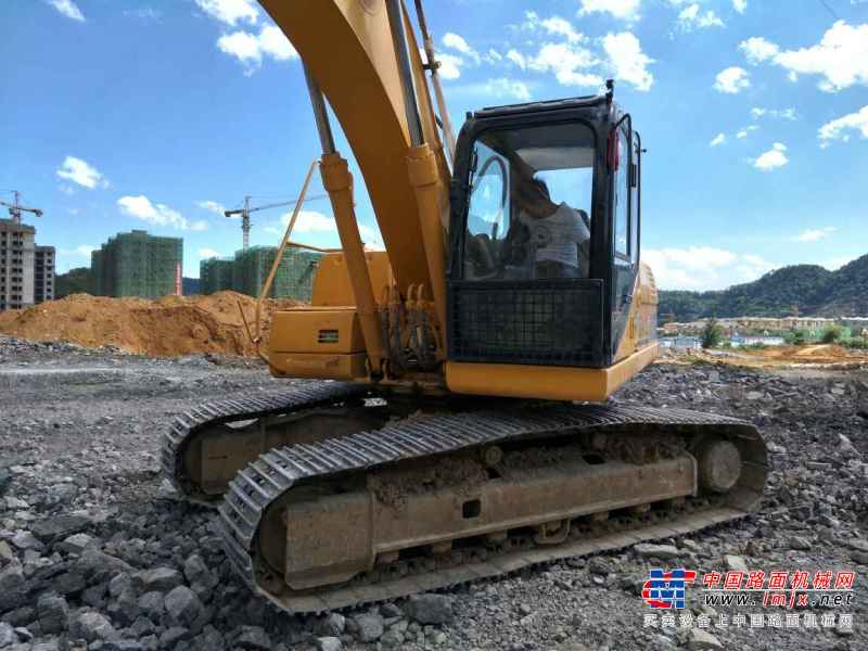 贵州出售转让二手1000小时2010年柳工920D挖掘机
