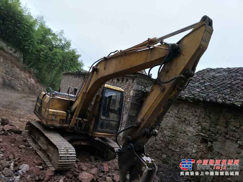 贵州出售转让二手19300小时2006年卡特彼勒311V2挖掘机