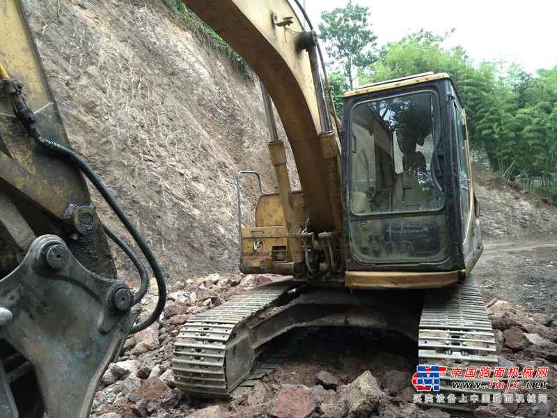 贵州出售转让二手19300小时2006年卡特彼勒311V2挖掘机