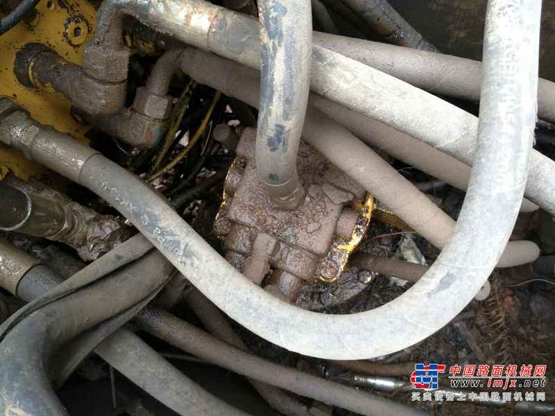 贵州出售转让二手19300小时2006年卡特彼勒311V2挖掘机