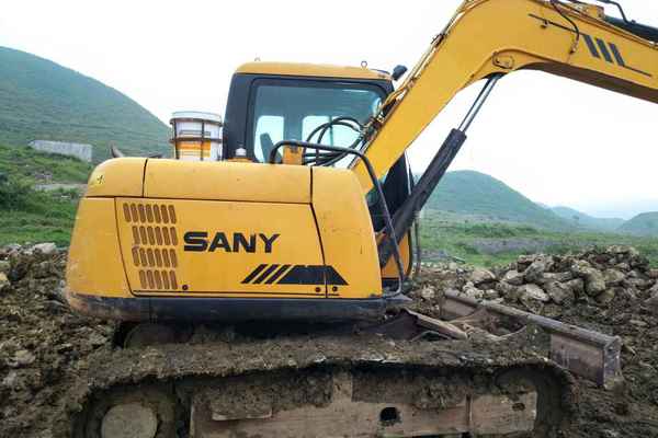 贵州出售转让二手8106小时2012年三一重工SY75C挖掘机
