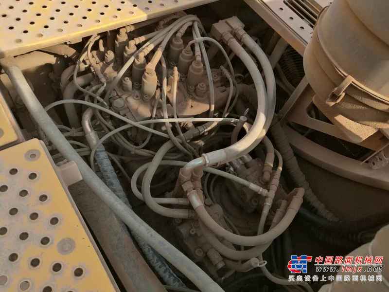 山西出售转让二手13900小时2010年沃尔沃EC460BLC挖掘机