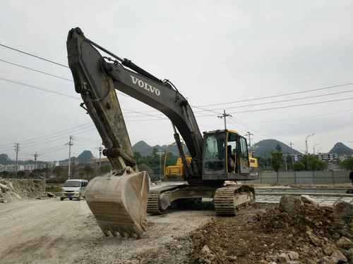贵州出售转让二手4520小时2013年沃尔沃EC300DL挖掘机