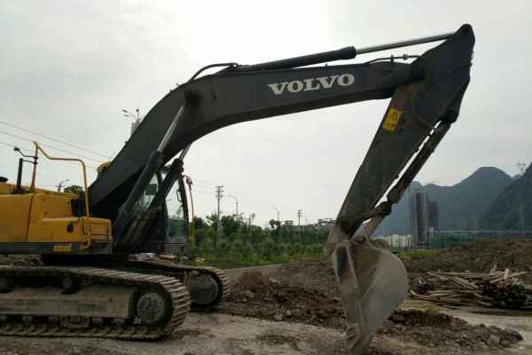 贵州出售转让二手4520小时2013年沃尔沃EC300DL挖掘机