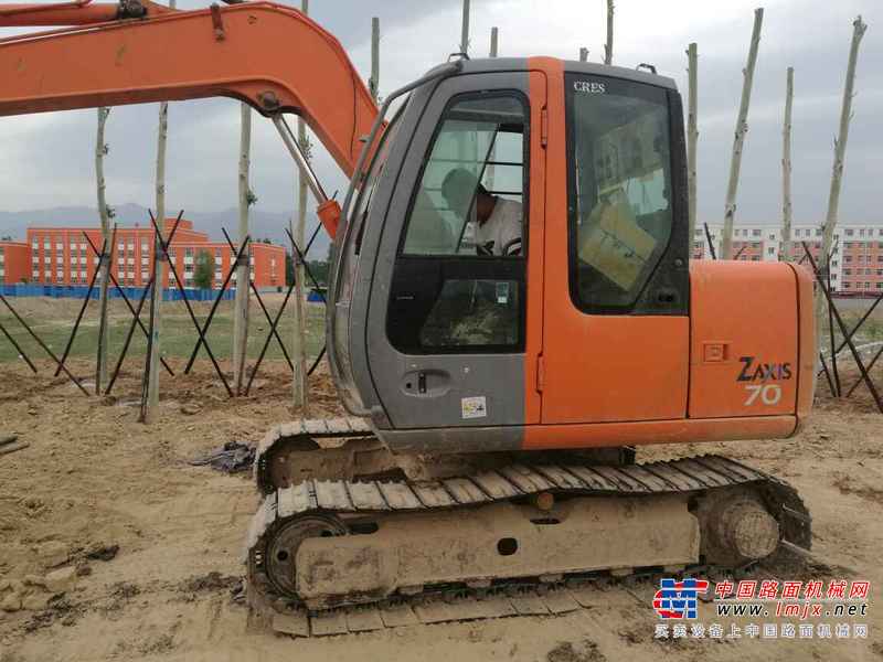 山西出售转让二手8000小时2010年日立ZX70挖掘机