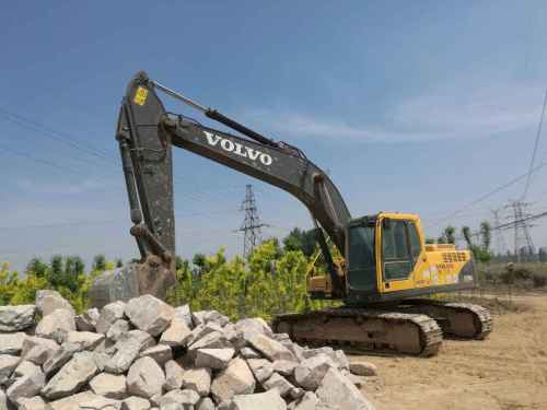 山西出售转让二手4200小时2012年沃尔沃EC240B挖掘机