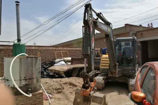 山西出售转让二手11000小时2009年沃尔沃EC60C挖掘机