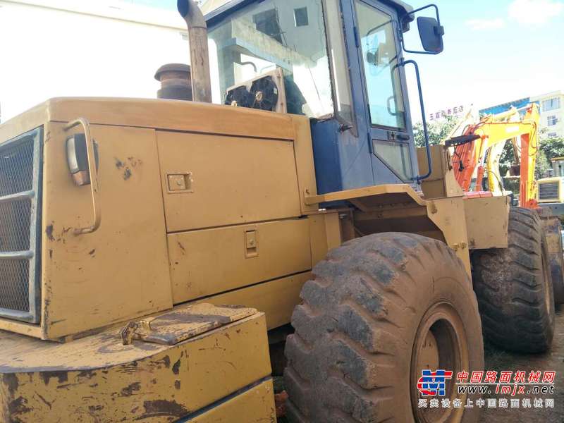 云南出售转让二手4500小时2013年柳工CLG855装载机