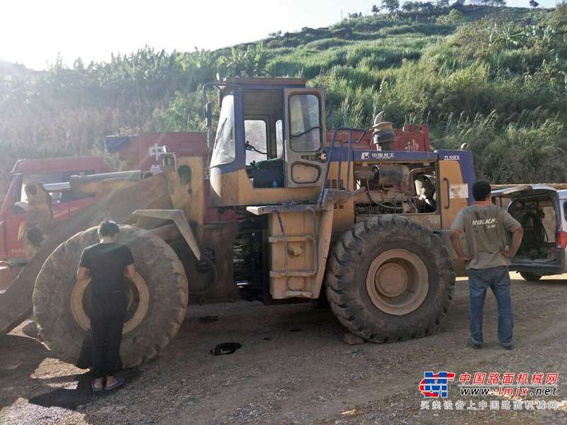 贵州出售转让二手8500小时2010年龙工ZL50EX装载机