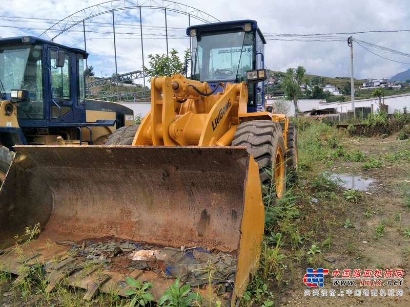 云南出售转让二手5000小时2008年柳工CLG855装载机