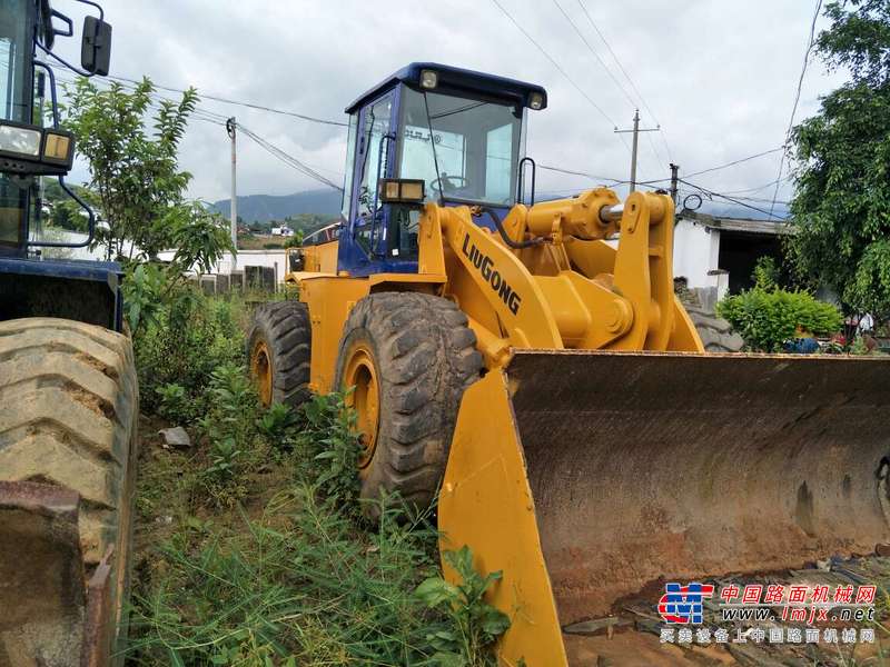 云南出售转让二手5000小时2008年柳工CLG855装载机