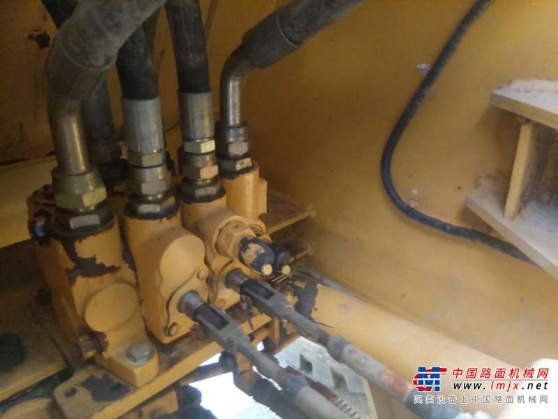 辽宁出售转让二手2800小时2012年柳工CLG818C装载机