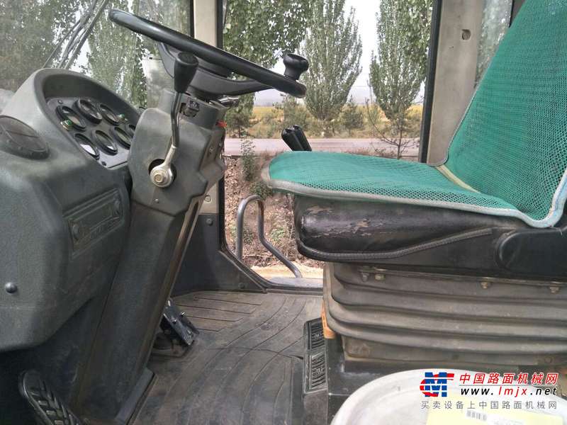 山西出售转让二手5000小时2010年龙工LG855B装载机