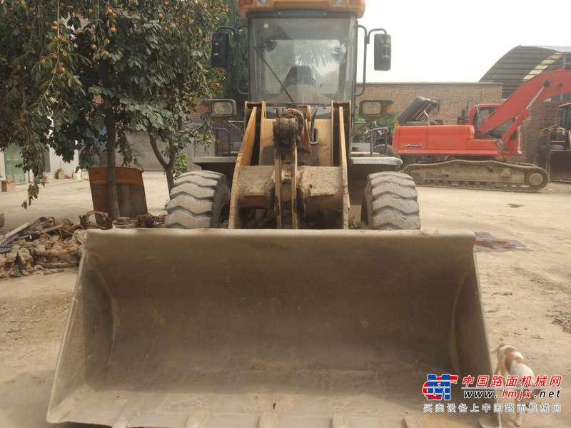 陕西出售转让二手4000小时2012年龙工LG833B装载机