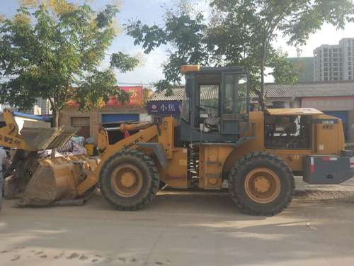 陕西出售转让二手2600小时2011年龙工LG833B装载机