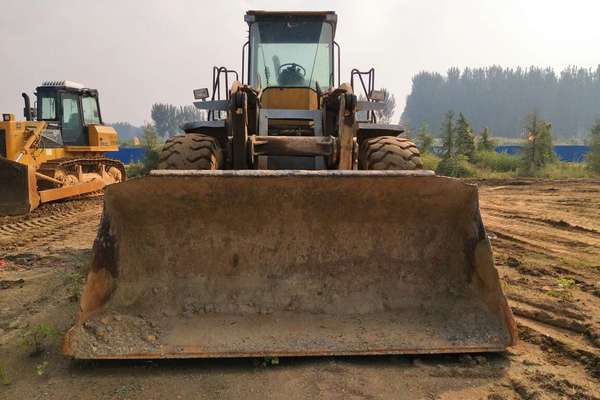 山东出售转让二手6000小时2006年临工LG952装载机