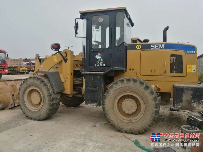山东出售转让二手4637小时2011年山工SEM630B装载机