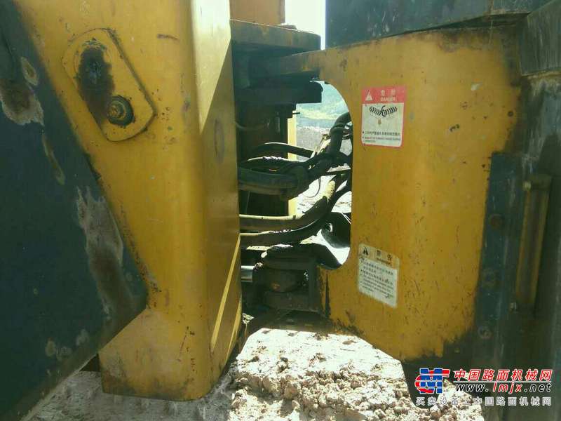 山东出售转让二手5200小时2010年山工SEM952装载机