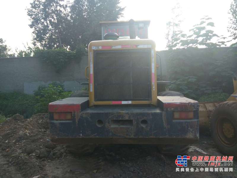 山东出售转让二手3000小时2010年山工SEM652B装载机
